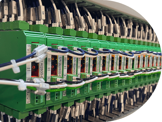 Rack of Pharmagraph distributed I/O modules